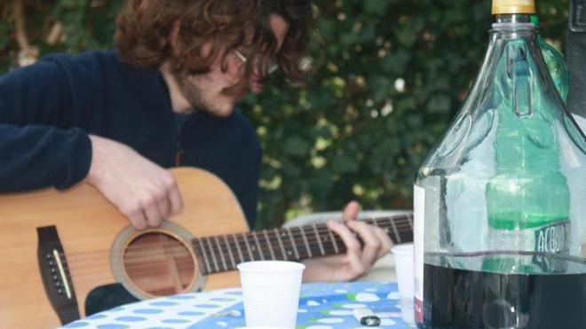 Ecco i “diecisti” per caso Tutti casa, libri e musica