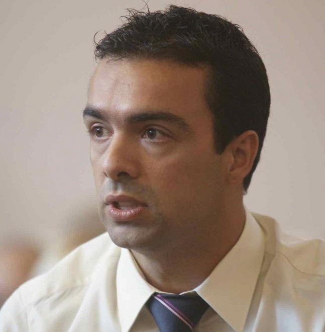 Consiglieri ascoltati dai vigili urbani Idv riunisce i vertici