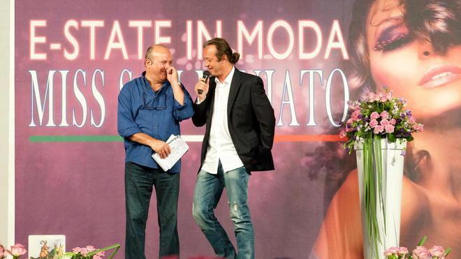 Martina è la più bella a lei va la fascia di miss
