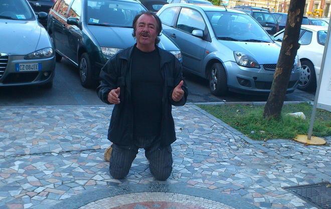 Supplica per salvare lo stemma 