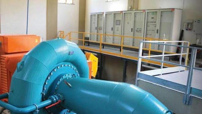 Parte la centrale idroelettrica
