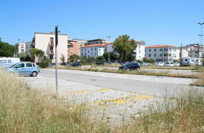 Sterpaglie al posto dei veicoli