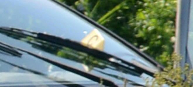 «Mi hanno sparato dal furgone» 