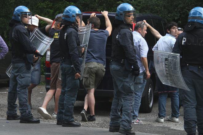 I nomi dei tifosi arrestati per gli scontri dopo Prato-Piacenza 