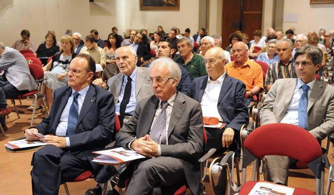 «Fondazione Caripit, costi giù» 
