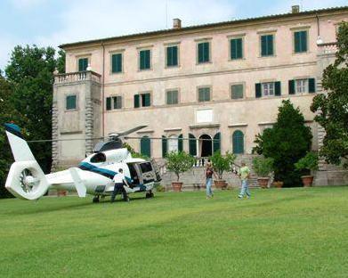 Villa Fanini a Gragnano in vendita a 15 milioni 