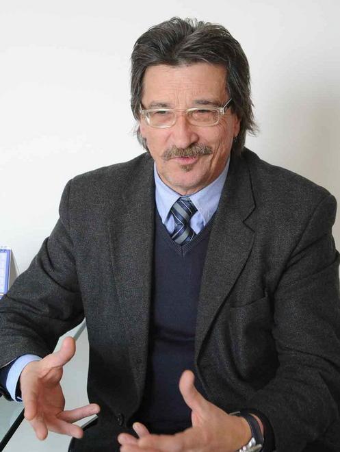 Ok al taglio dei costi della politica 
