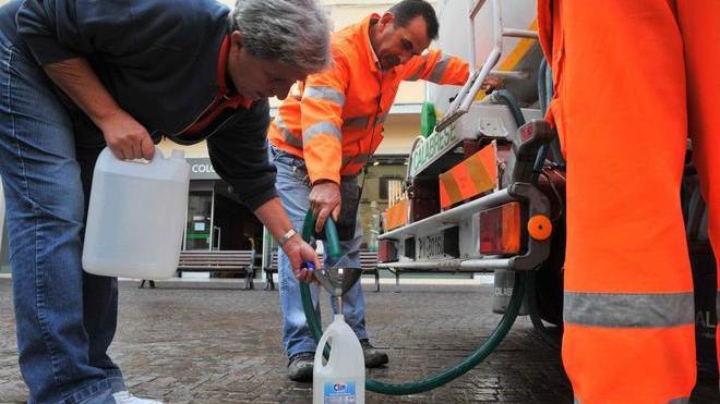 Un’intera notte senz’acqua per i lavori alla rete