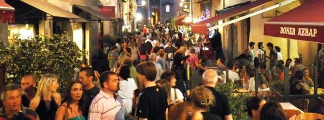 Tanta gente al Solstizio d’estate