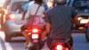 Notti insonni a Calci per il via vai degli scooter