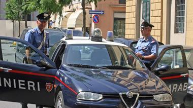 Pensionata aggredita in casa, arrestati due minorenni