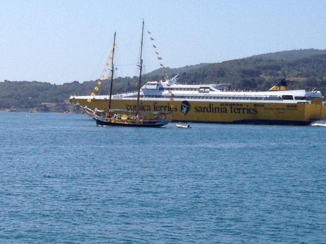 Blitz anti-cemento di Goletta verde all’Isola d’Elba 