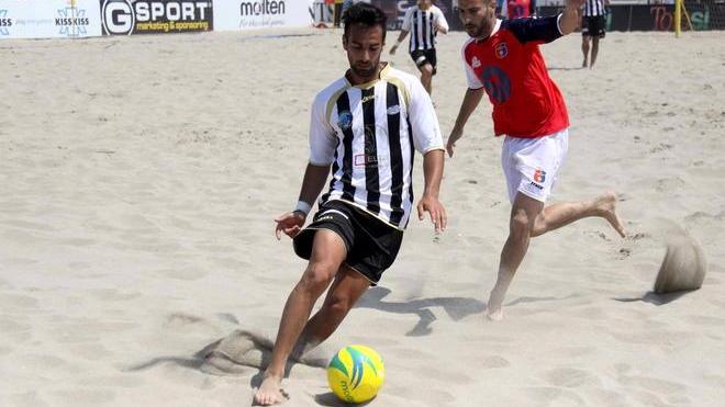 Viareggio, esame di maturità a Lignano