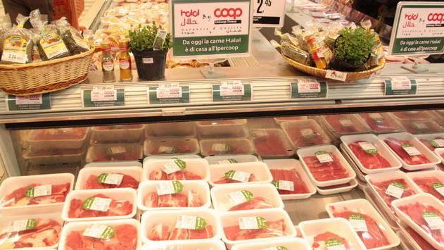 Il cibo “doc” degli islamici in vendita nei negozi Coop