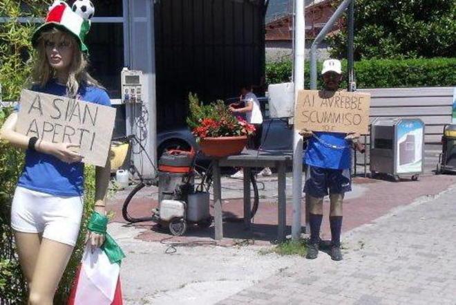 Dai maxischermi in piazza a Colombo e Colombina