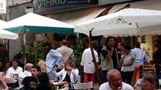 «Spostiamo la movida nella zona fiera»