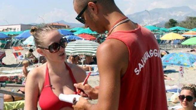 Bagni, arrivano i primi scontrini per ombrelloni, cabine e sdraio