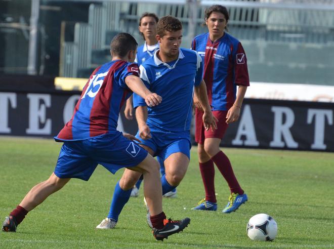 Ai Portuali il Trofeo Vecchie Glorie 95 Raglianti 