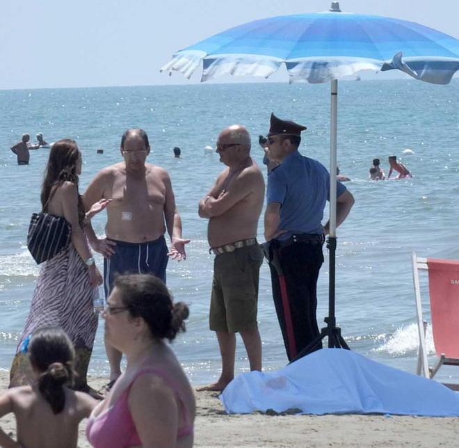 Muore al mare nell’ora più calda 