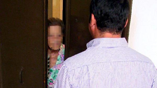 Si fingono guardie e svaligiano la casa a un’anziana