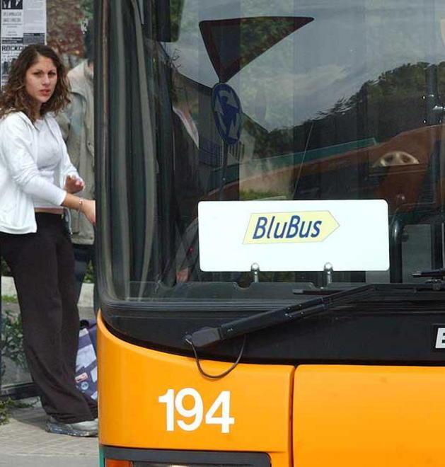 In vigore da domani l’orario estivo BluBus informazioni su Internet o al telefono