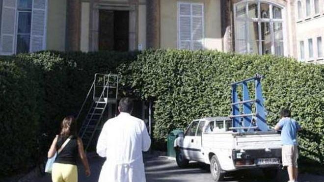 S. Chiara, la denuncia degli infermieri: soli di notte in corsia