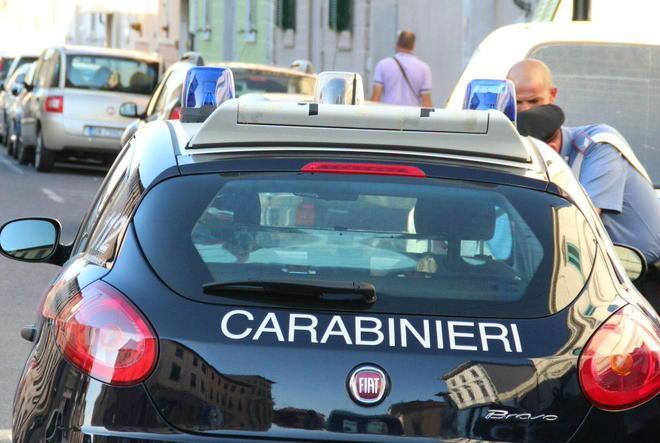 Gioca a nascondino con i militari Ora è in psichiatria 