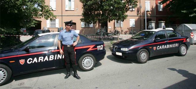 Montecchio, danno fuoco all'auto di un artigiano 