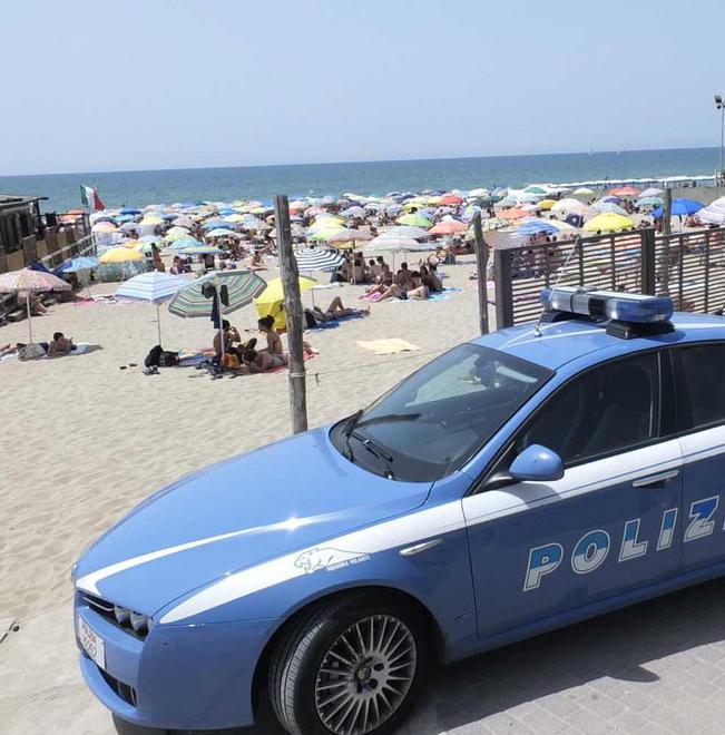 Un altro anziano muore al mare a Tirrenia 