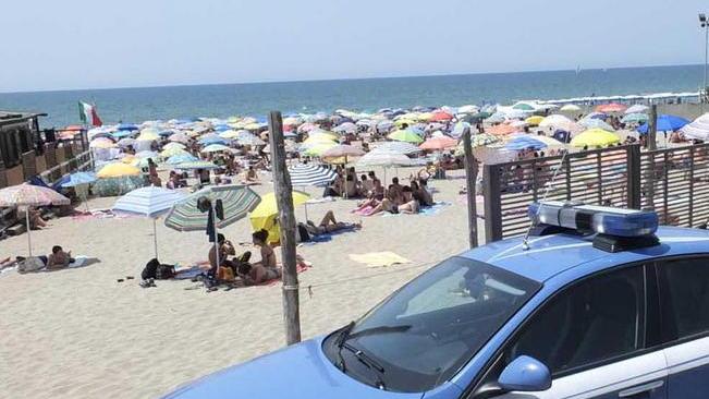 Un altro anziano muore al mare a Tirrenia