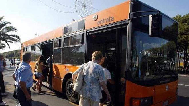 Premi aziendali “per pochi”, bufera in Atn