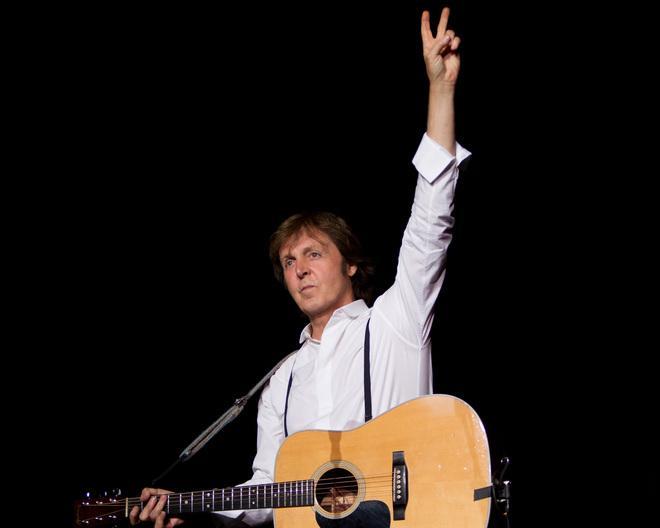 Grande apertura con Paul McCartney