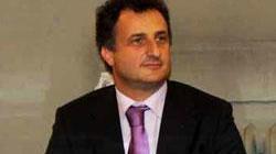 Gavettoni e il furto di un “trombino” rovinano la serata