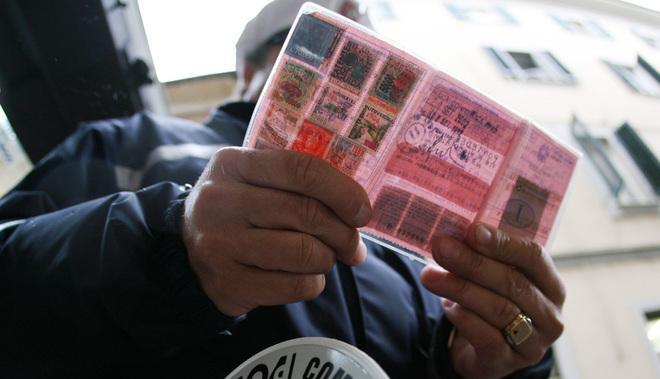 Patente e carta d’identità, tutto falso
