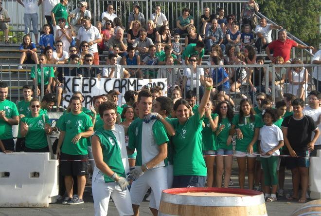«Traditi dalla voglia di far festa»