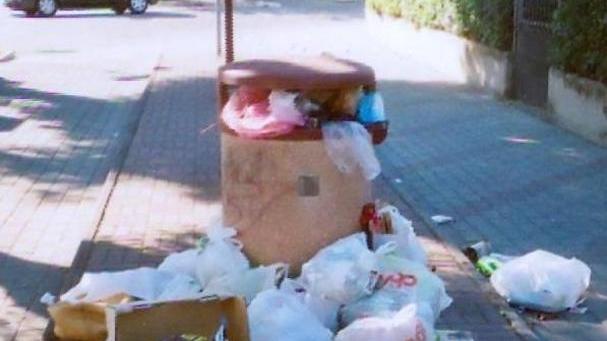 Caos per il primo giorno di porta a porta