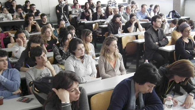 Tasse universitarie, aumento di 140 euro dal prossimo anno accademico
