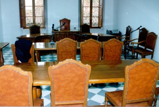 Non versa l’Iva, finisce in tribunale