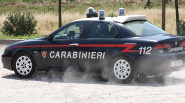 Sorpresi a rubare gasolio dallo scuolabus, arrestati e poi liberati dal magistrato