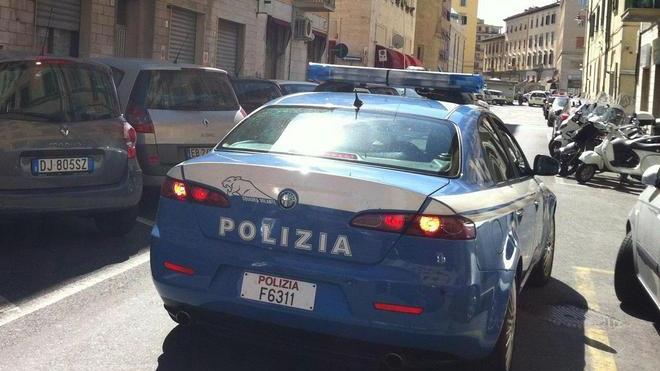«Sei pregiudicata, non ti assumo», caos in negozio