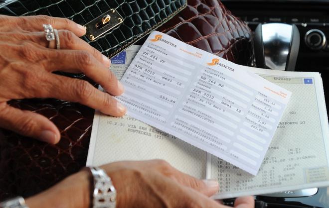 Bollo non pagato, 15mila cartelle 