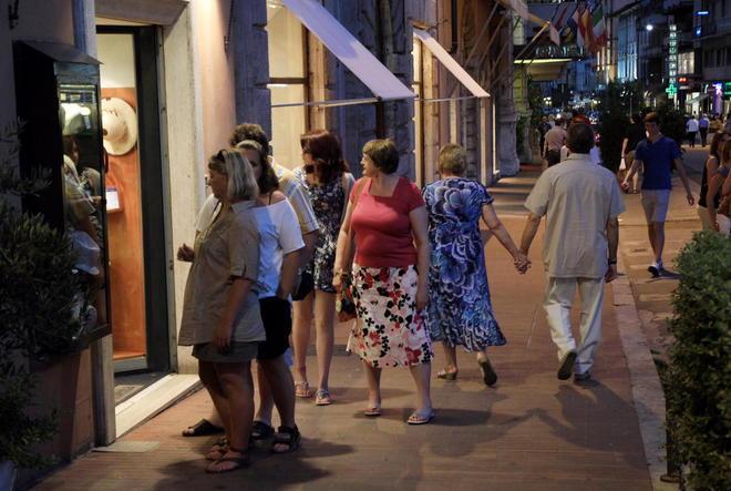 «A Grosseto aprono alle 18? Magari si facesse anche qui» 