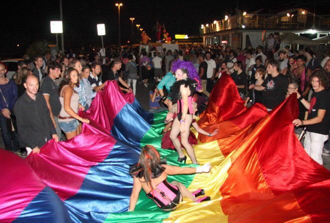 Il popolo arcobaleno del Toscana Pride 