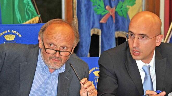 Acque, la gestione diretta del servizio al Comune