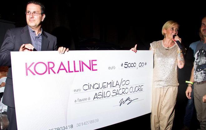 Koralline dona 5mila euro per l’asilo 