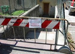 Crollo al conservatorio, chiusa via Santa Caterina 