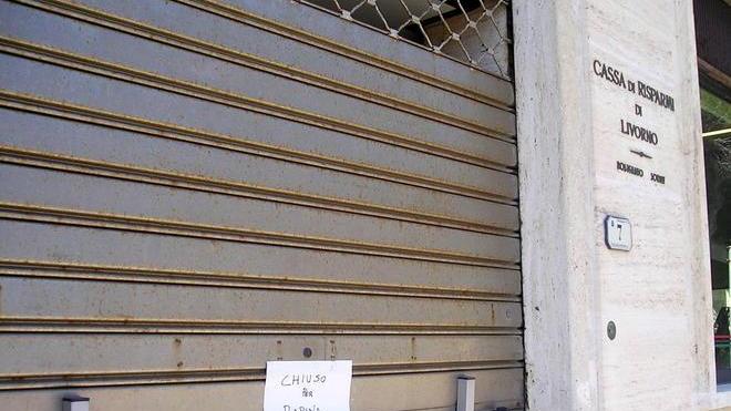 Rapina in banca a Rosignano: bottino di 12mila euro
