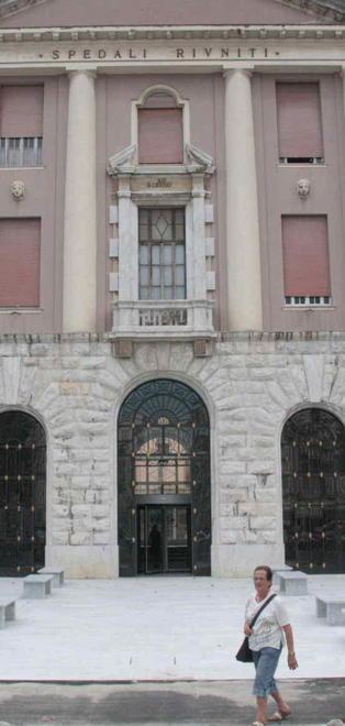 Settecento medici contro l’Asl: «Carichi di lavoro inaccettabili» 