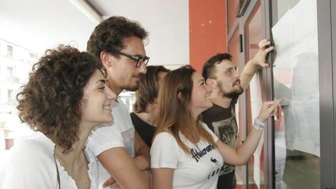Nove “centisti” all’istituto tecnico Buzzi