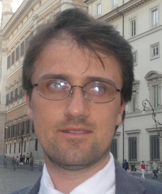 «creazione di una fondazione e coinvolgimento di sponsor»